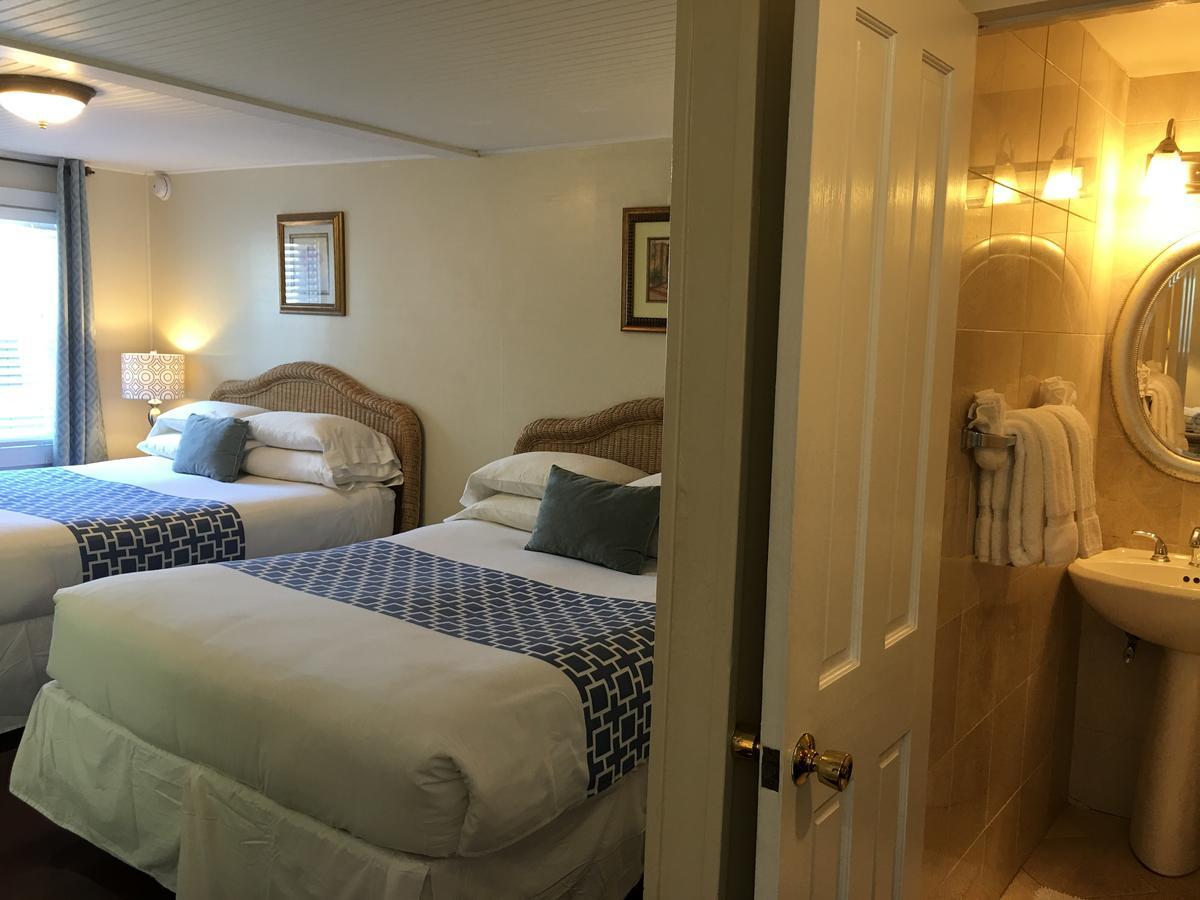 Duval Gardens Bed & Breakfast คีย์เวสต์ ภายนอก รูปภาพ