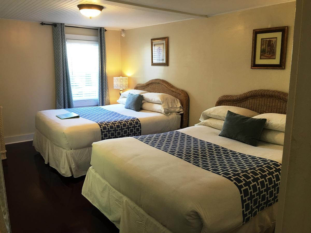 Duval Gardens Bed & Breakfast คีย์เวสต์ ภายนอก รูปภาพ